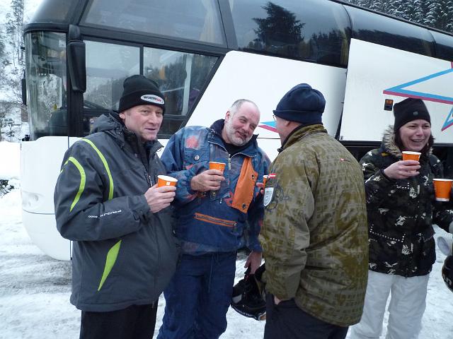 Skiausflug SV Bronn 2010 004.jpg